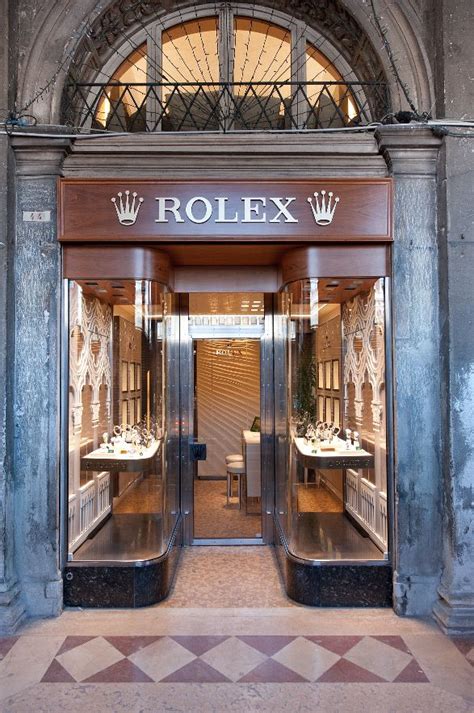 rolex stores in italy|rolex milano piazza duomo.